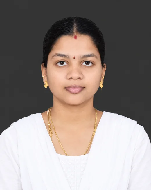 DhanaPriya M